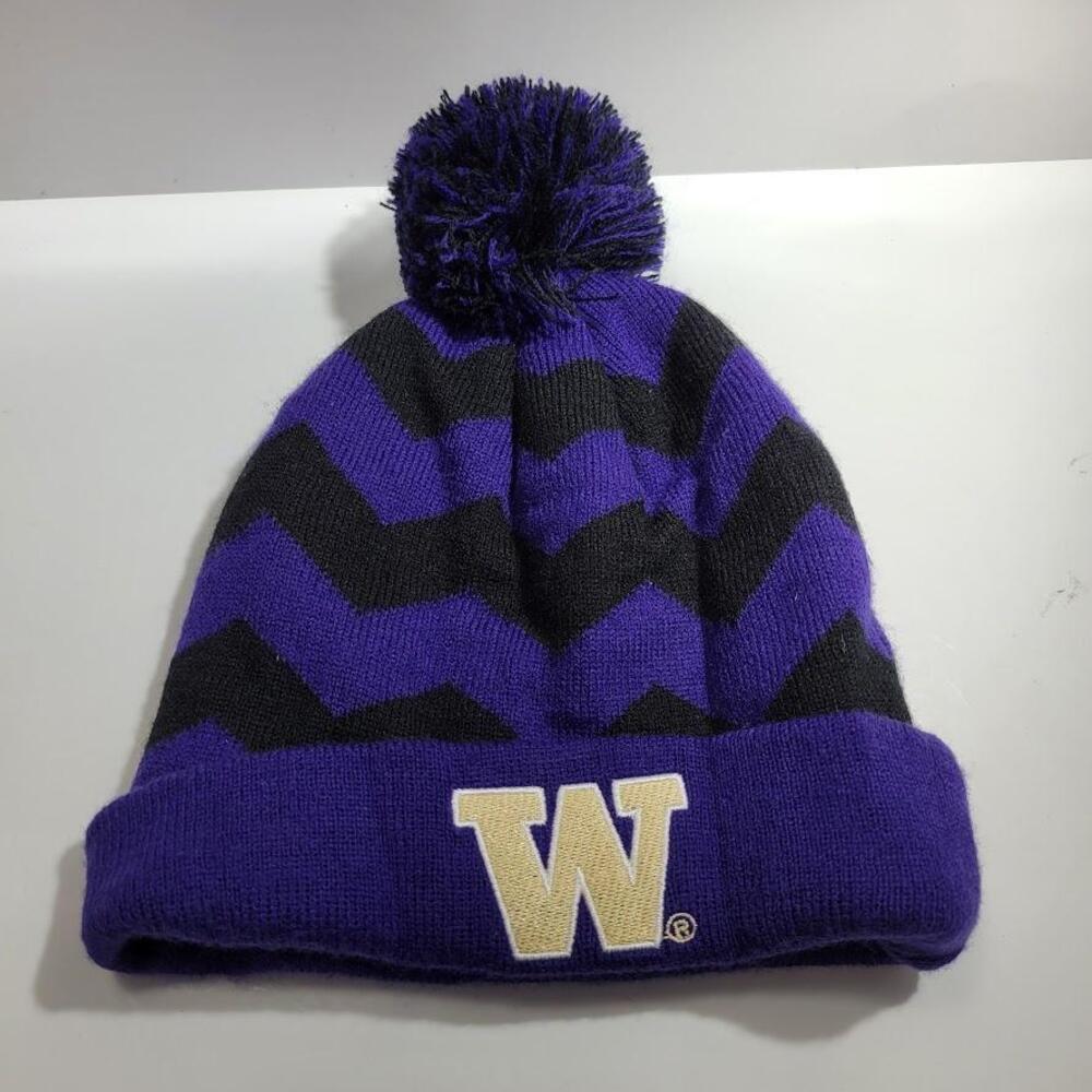 Washington Huskies Hat Cap Beanie Pom Mens One Size Purple Black NCAA Football